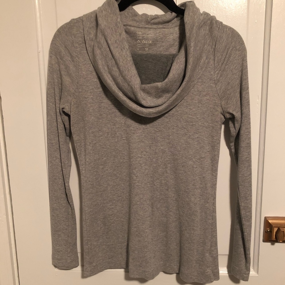 Gap gray cowl waffle long sleeves